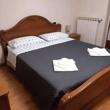 Casa Marina Оменья
